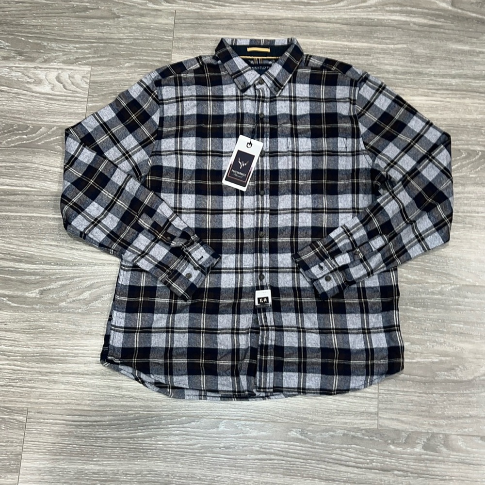 Denim&flower performance flannel. Size XL. NWT